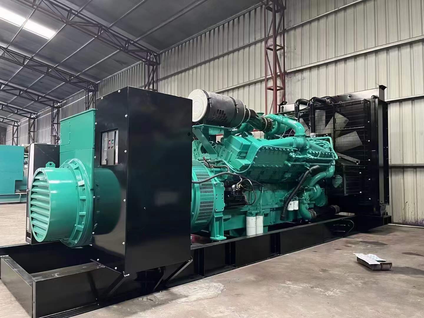 北关如何降低 800kW 柴油发电机输出电流的波动？