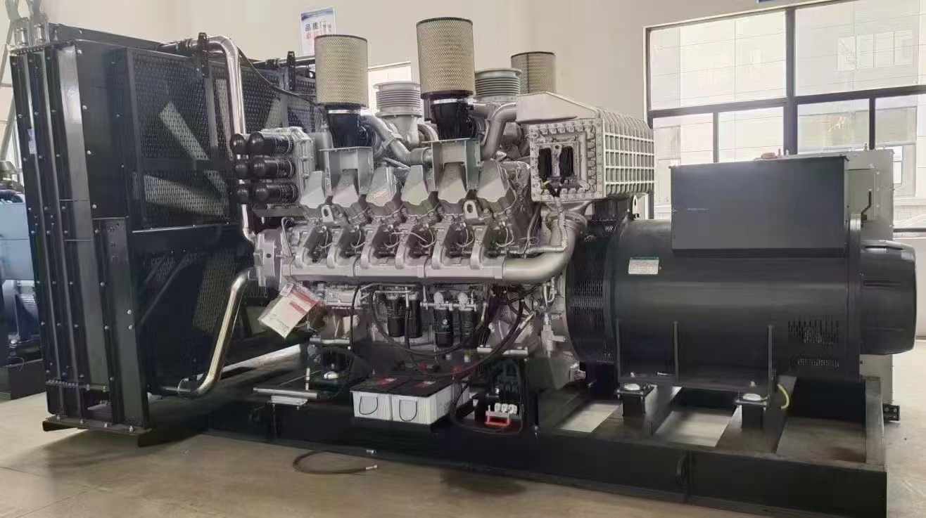 北关800KW柴油发电机组可以带动多少kw的设备？