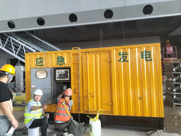 北关怎样判断空气滤清器是否需要更换？