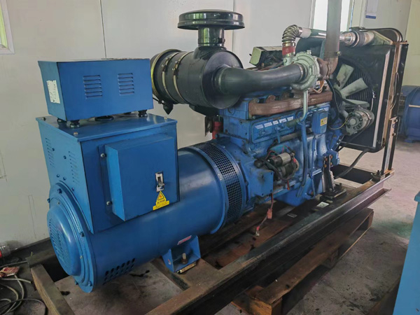 北关100kW柴油发电机组使用多级机油有哪些优缺点？